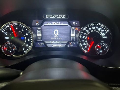 Used 2020 RAM 1500 Big Horn AWD/4WD image 13