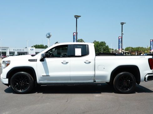Used 2022 GMC Sierra 1500 Elevation AWD/4WD image 11