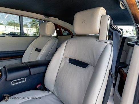 Used 2010 Rolls-Royce Phantom Coupe RWD image 19