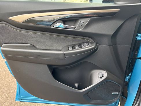 Used 2025 Chevrolet TrailBlazer ACTIV w/ Convenience Package image 13