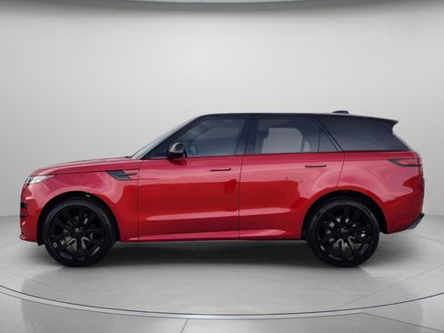 New 2026 Land Rover Range Rover Sport Dynamic SE image 2