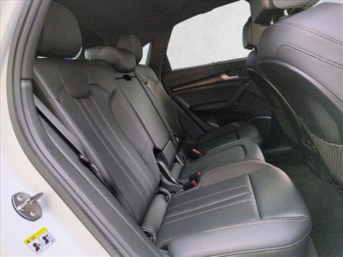Used 2021 Audi Q5 2.0T Premium Plus w/ Premium Plus Package image 22