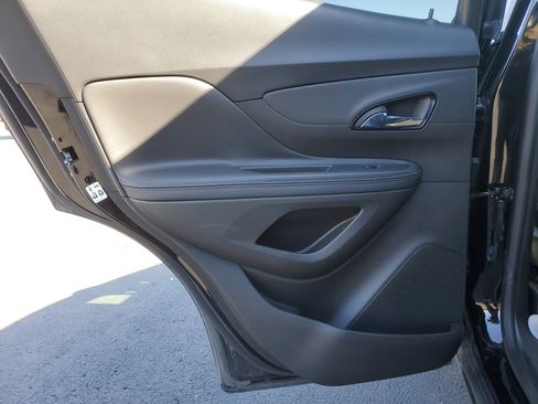 Used 2020 Buick Encore Preferred w/ Safety Package image 13