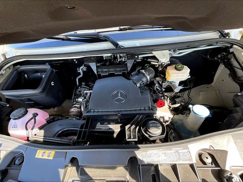 New 2025 Mercedes-Benz Sprinter 2500 image 16