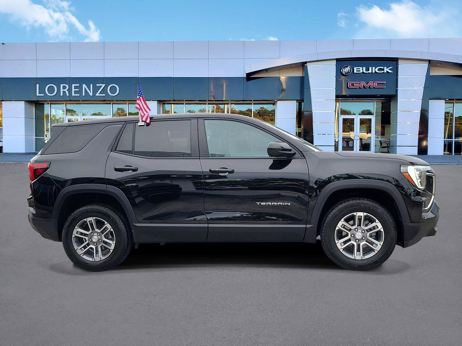 Used 2025 GMC Terrain Elevation FWD image 4