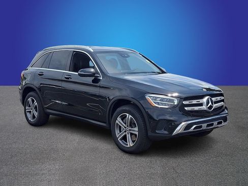Used 2022 Mercedes-Benz GLC 300 image 3