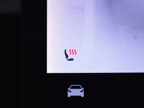 Used 2021 Tesla Model 3 Standard Range Plus RWD image 18