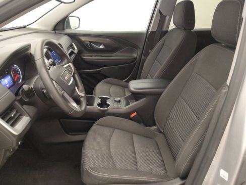 Used 2022 GMC Terrain SLE w/ Driver Convenience Package FWD image 17