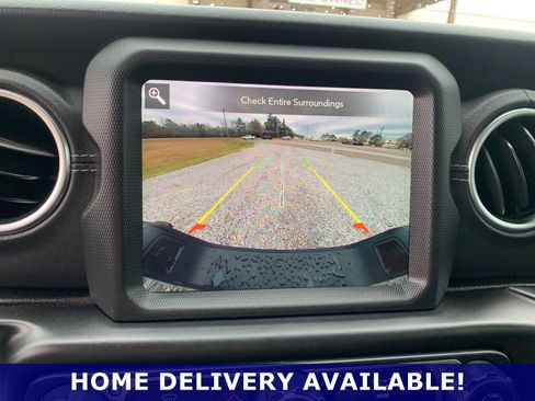 Used 2020 Jeep Gladiator Overland image 23