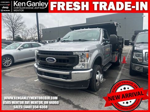 Used 2020 Ford F350 XL w/ XL Value Package image 3