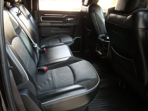 Used 2022 RAM 2500 Laramie AWD/4WD image 41