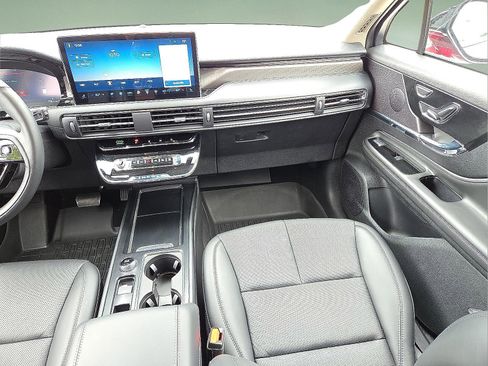 New 2025 Lincoln Corsair Reserve image 12