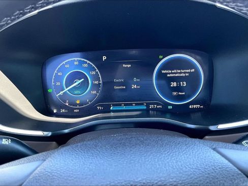 Used 2023 Hyundai Santa Fe Limited AWD/4WD image 19