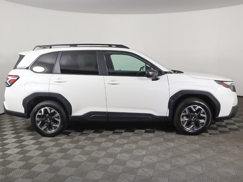 Used 2026 Subaru Forester Premium AWD/4WD image 18