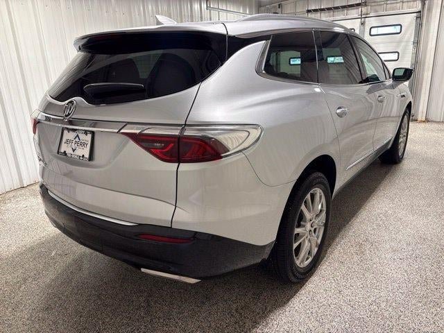 Used 2022 Buick Enclave Premium w/ Experience Buick Package AWD/4WD image 3