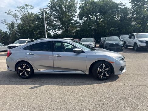 Used 2016 Honda Civic Touring image 23