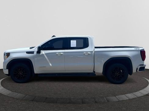 Used 2022 GMC Sierra 1500 Elevation w/ LPO, Elevation Black Package AWD/4WD image 2