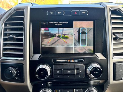 Used 2015 Ford F150 King Ranch w/ Equipment Group 601A Luxury image 20