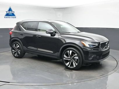 Used 2023 Volvo XC40 B5 Ultimate w/ Protection Package Premier