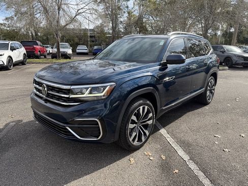 Used 2021 Volkswagen Atlas SEL Premium image 3