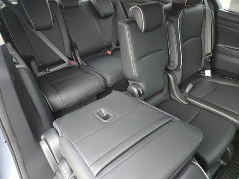 New 2026 Honda Odyssey Touring image 23