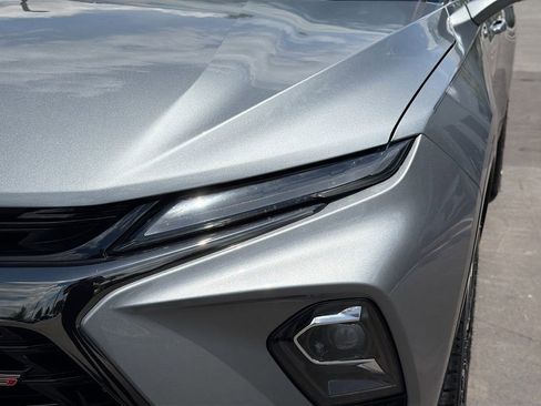 Used 2023 Chevrolet Blazer RS w/ Enhanced Convenience Package FWD image 9