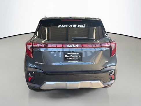 Used 2024 Kia Seltos S image 8