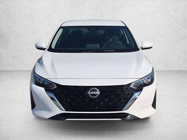Used 2025 Nissan Sentra SV FWD image 2
