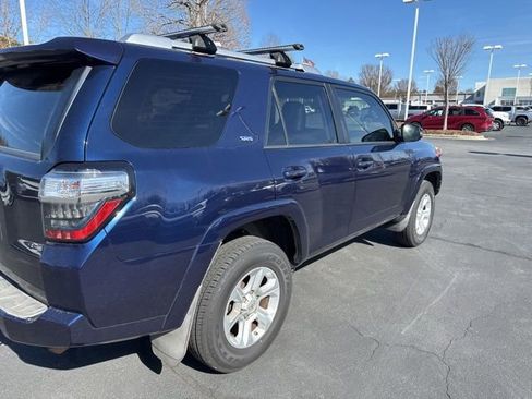 Used 2016 Toyota 4Runner SR5 Premium image 5