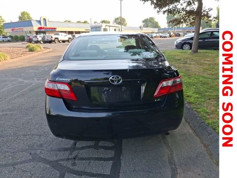 Used 2009 Toyota Camry SE FWD image 7