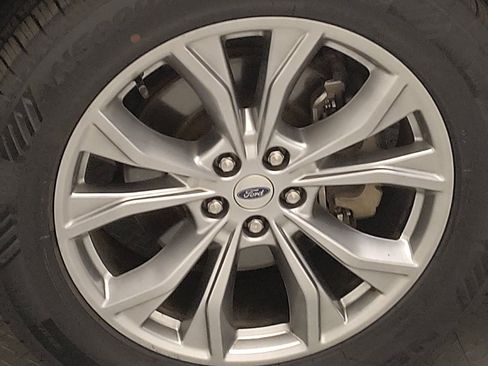 Used 2020 Ford Explorer Limited AWD/4WD image 31