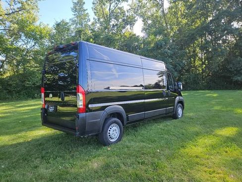 Used 2025 RAM ProMaster 2500 FWD image 7
