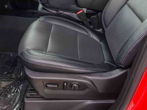 Used 2021 Chevrolet Silverado 1500 LT image 20