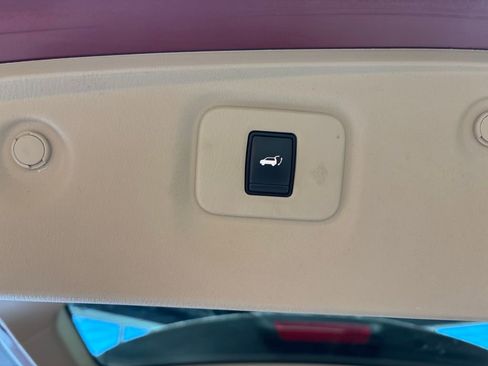 Used 2019 Nissan Pathfinder SL w/ SL Premium Package image 43