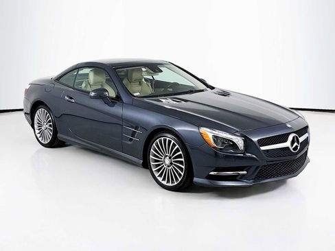 Used 2014 Mercedes-Benz SL 550 image 7