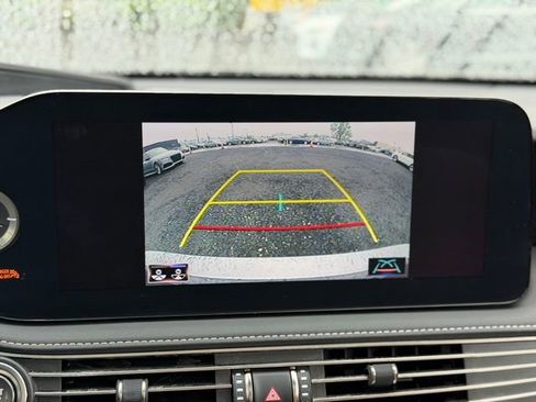 Certified 2021 Lexus LS 500 AWD w/ Accessory Package (Z2) image 28