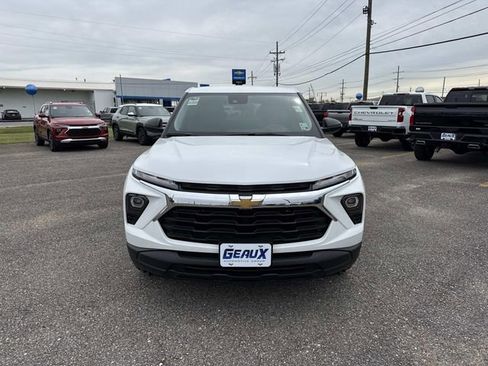 New 2026 Chevrolet TrailBlazer LS w/ LS Convenience Package FWD image 4