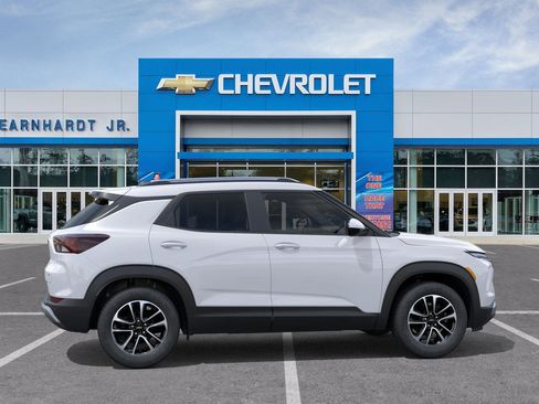 New 2026 Chevrolet TrailBlazer LT image 7