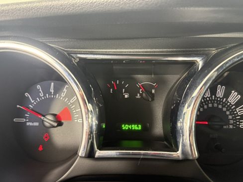 Used 2005 Ford Mustang GT RWD image 17