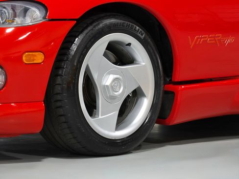 Used 1994 Dodge Viper RT/10 RWD image 7