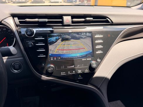 Used 2020 Toyota Camry XSE w/ Navigation Package FWD image 21