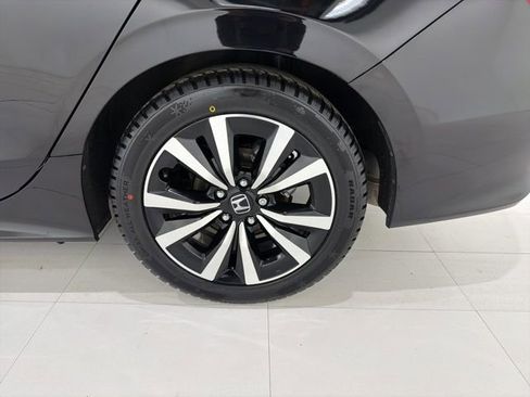 Used 2023 Honda Civic EX image 48