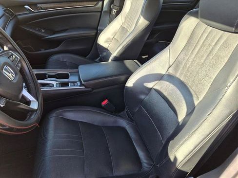 Used 2018 Honda Accord EX-L image 13