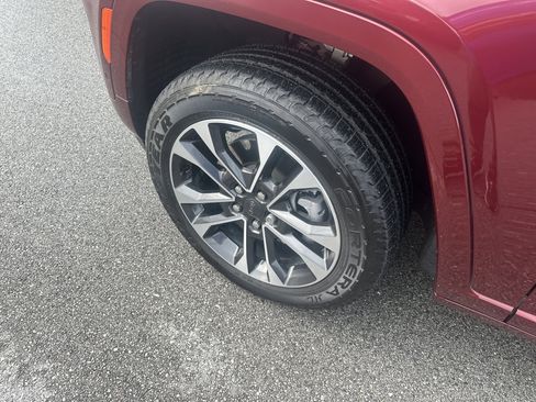 Used 2022 Jeep Grand Cherokee L Overland image 11