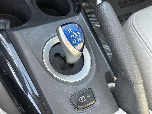 Used 2014 Toyota RAV4 EV image 18