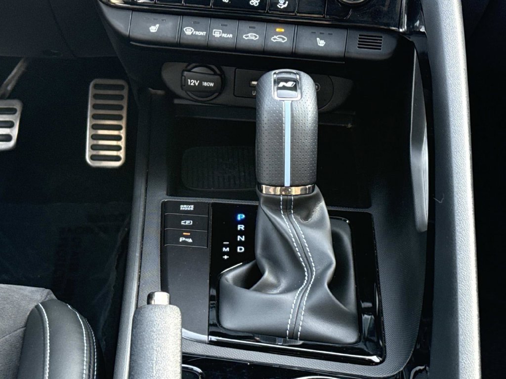 Used 2025 Hyundai Elantra N FWD image 17