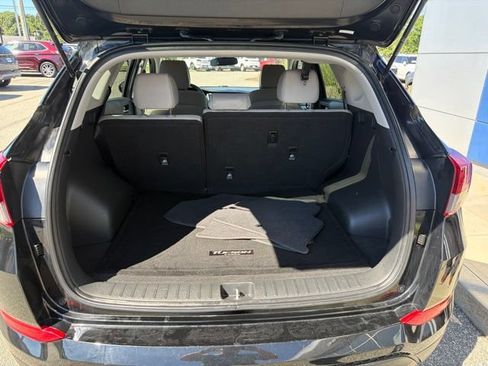 Used 2018 Hyundai Tucson SEL AWD/4WD image 6