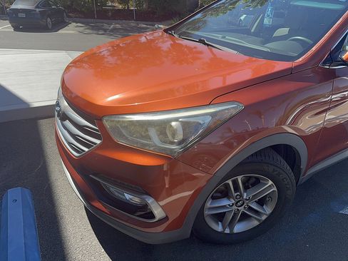 Used 2018 Hyundai Santa Fe Sport w/ 2.4L Value Package 02 FWD image 3
