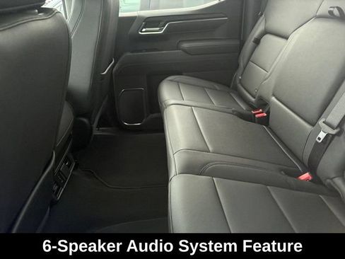 Used 2026 GMC Sierra 1500 SLT AWD/4WD image 8