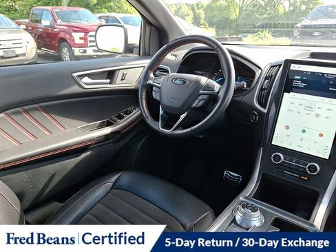 Certified 2024 Ford Edge ST-Line AWD/4WD image 15